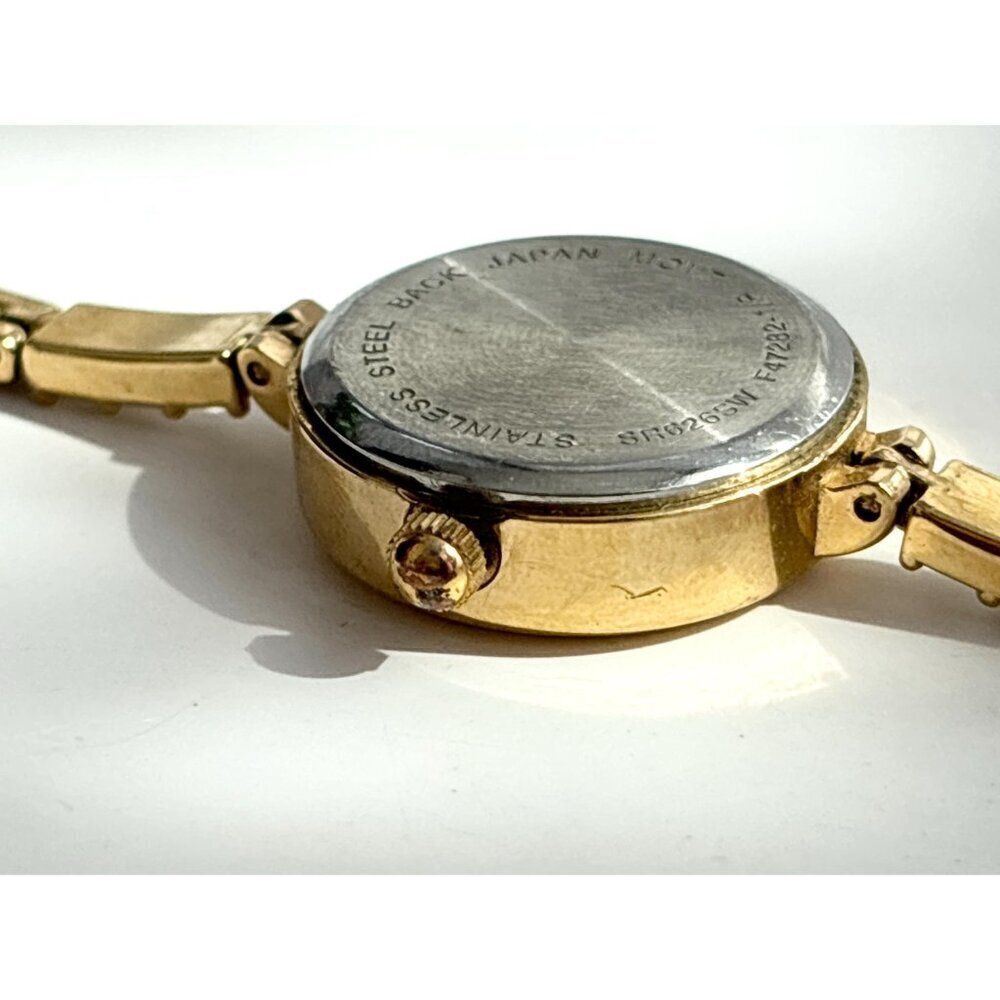 Minimalist Rhinestone Accented Analog Vintage Wristwatch - 22mm - WORKS! - Picture 9 of 13